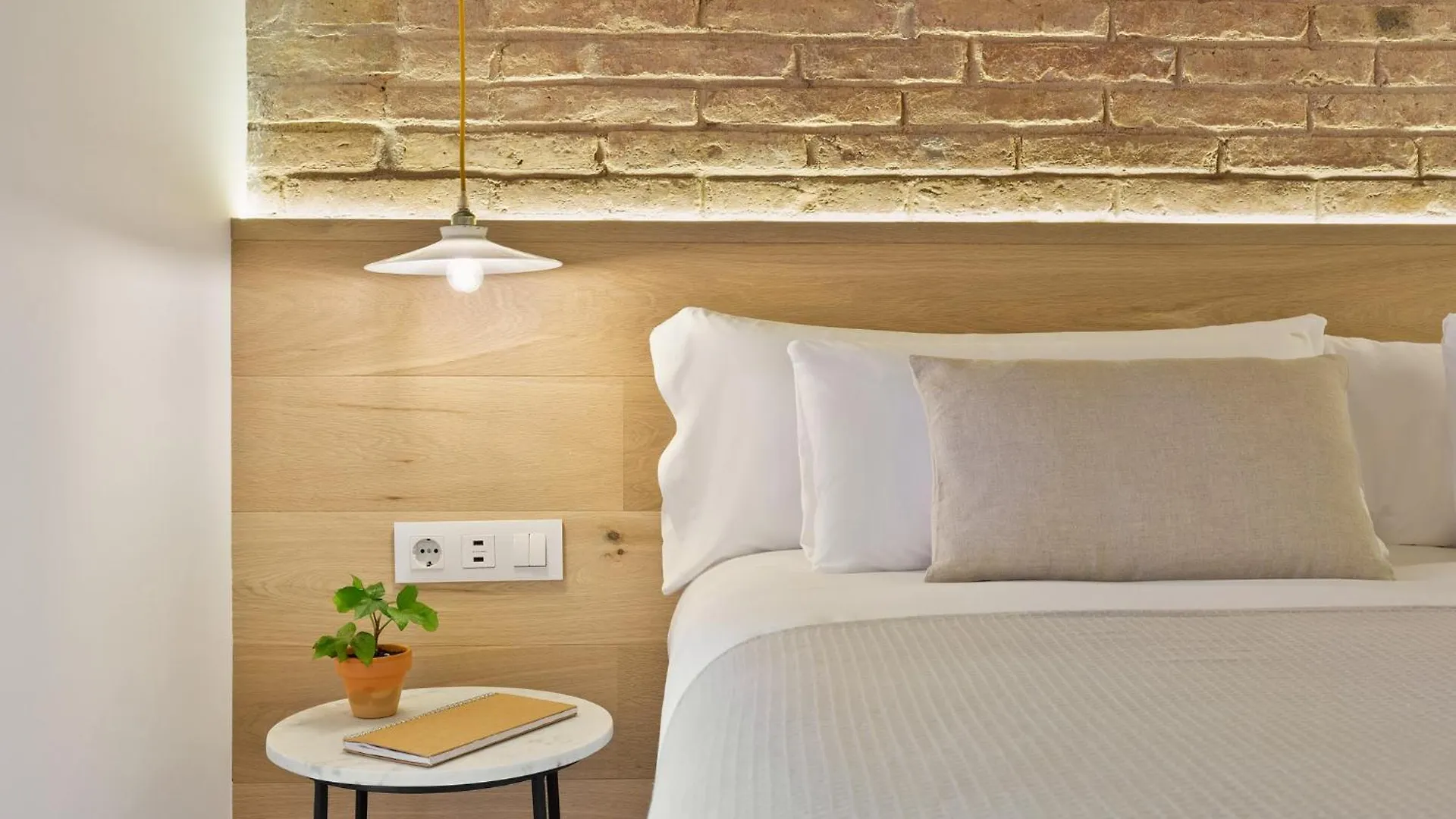 Ola Living Calabria Apartment Barcelona