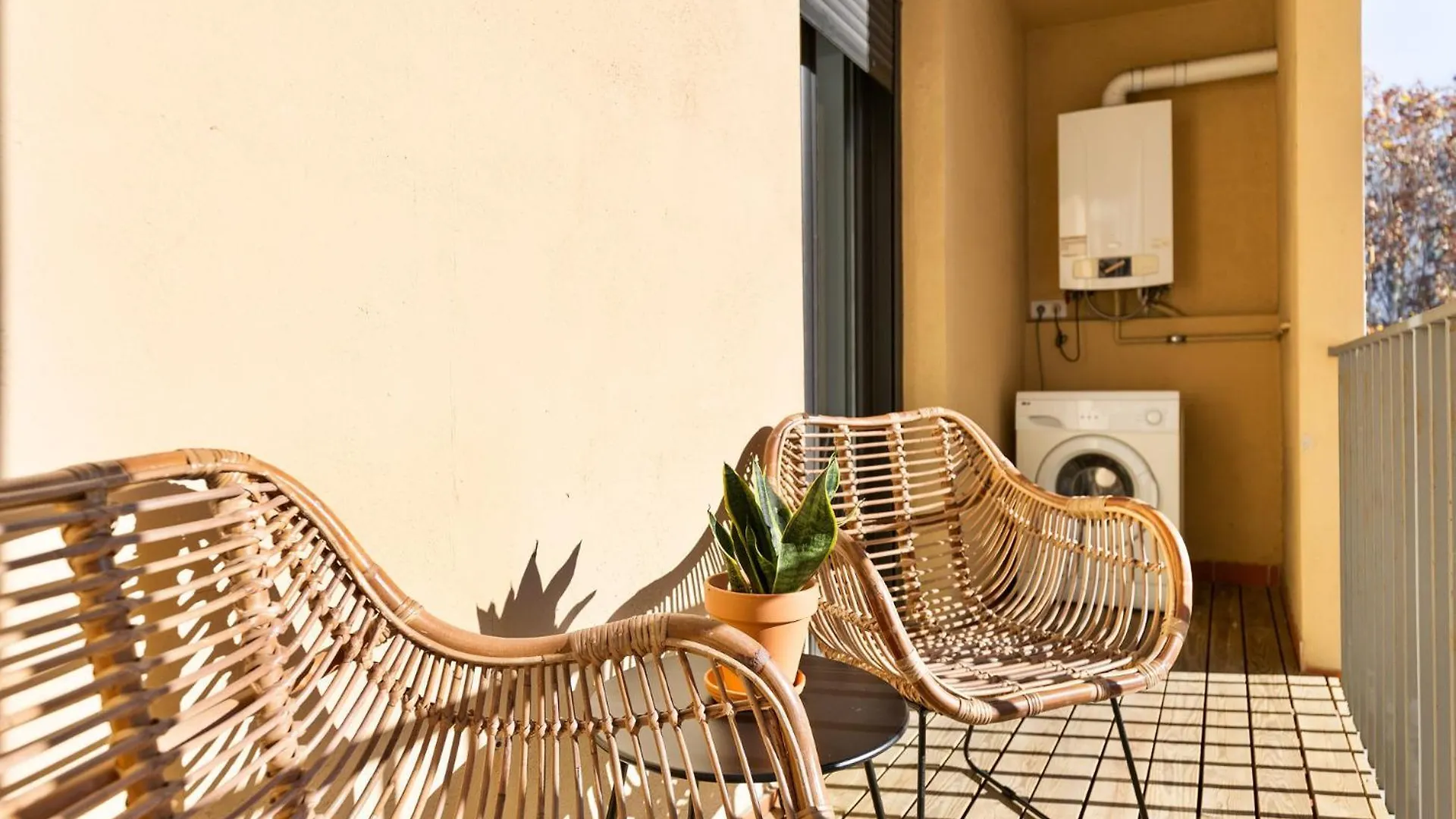 Ola Living Calabria Apartman Barcelona