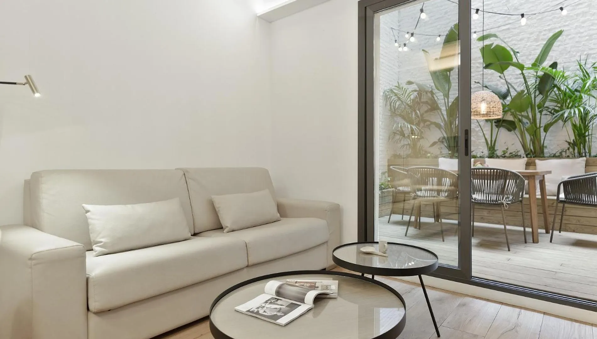 Ola Living Calabria Apartman Barcelona
