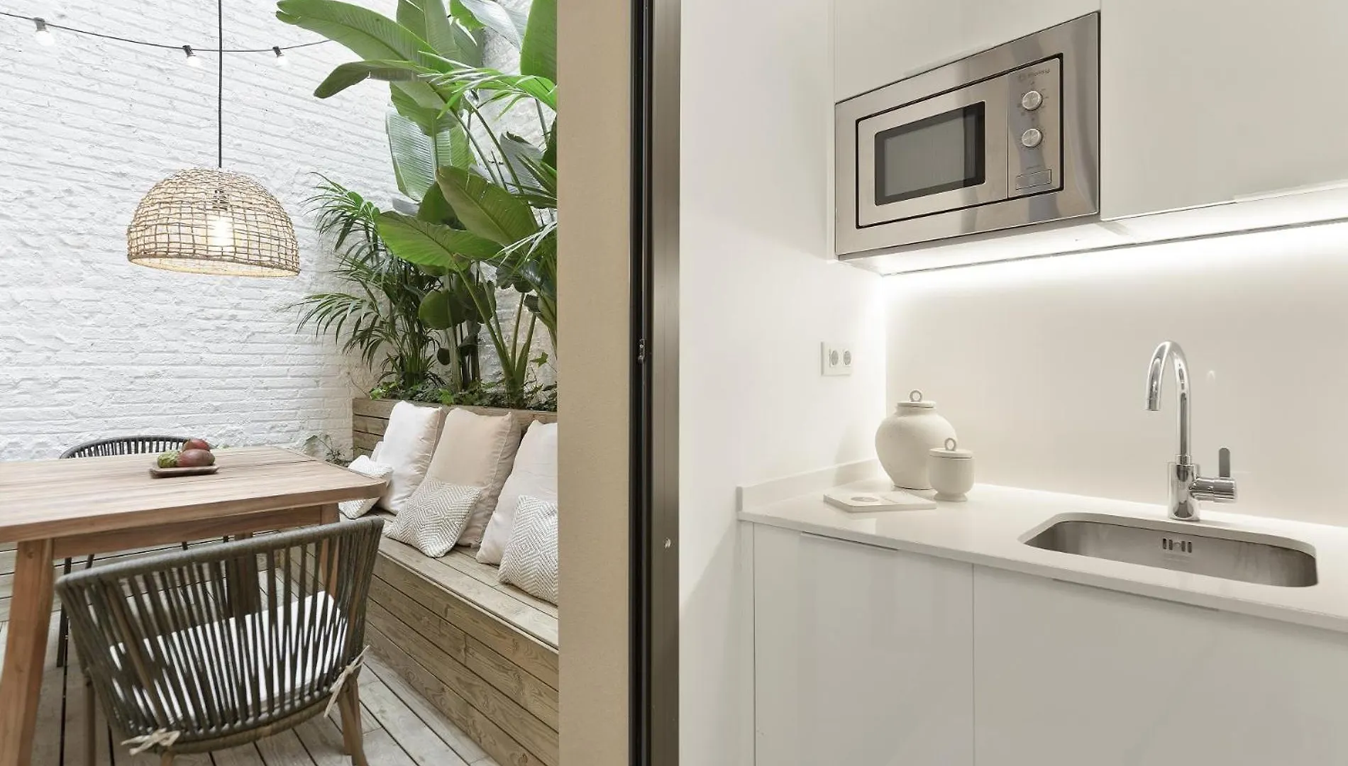 Ola Living Calabria Apartman Barcelona