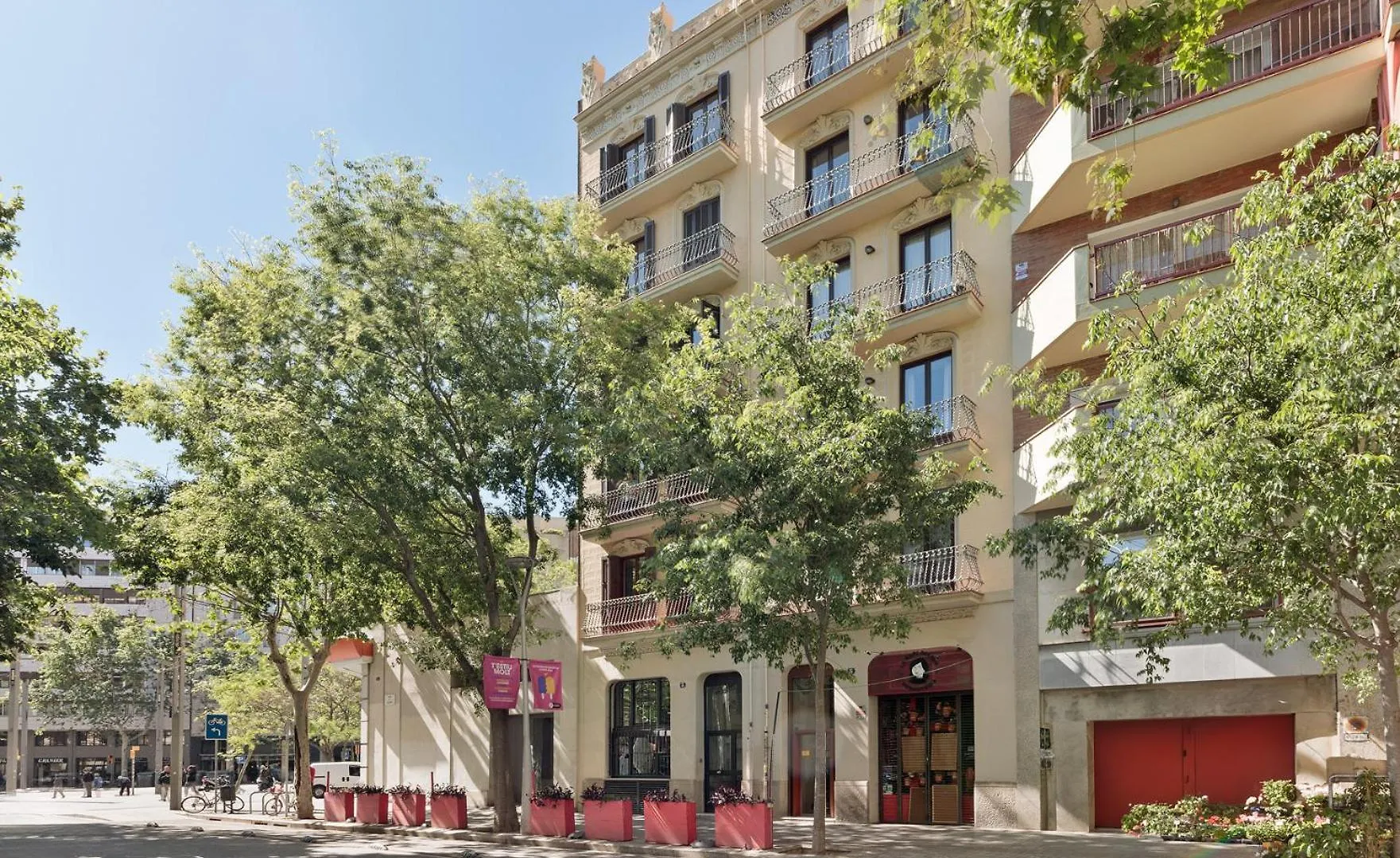 Ola Living Calabria Apartman Barcelona Spanyolország