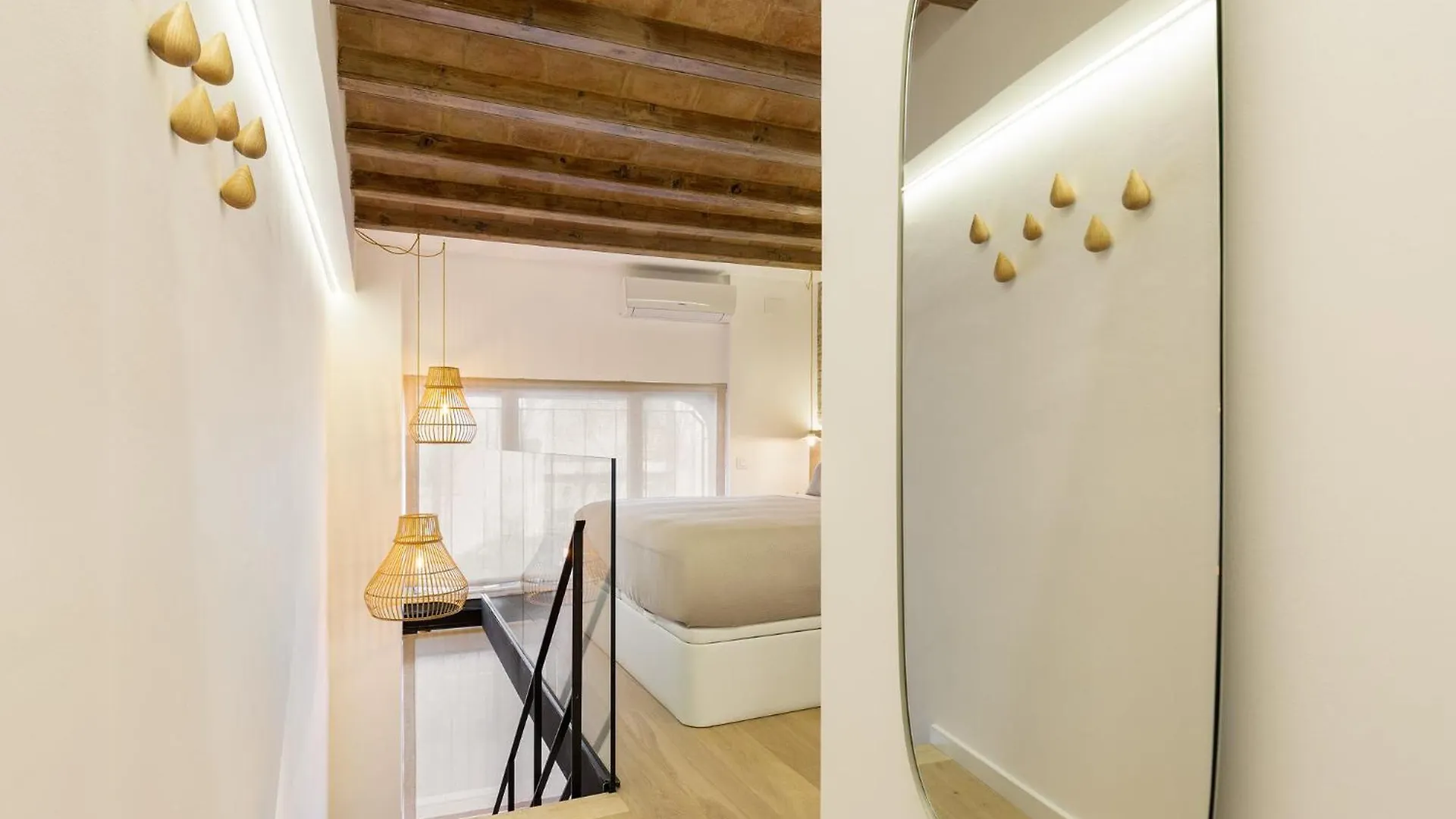 Ola Living Calabria Apartment Barcelona 0*,  Spain