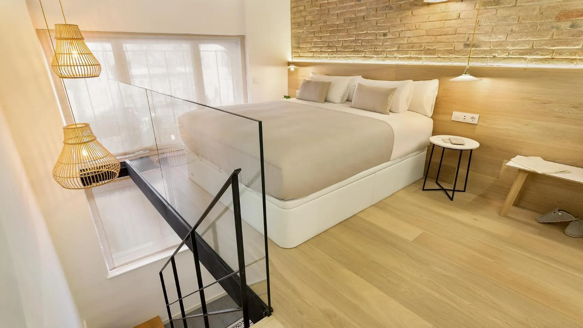 Ola Living Calabria Apartment Barcelona Spain