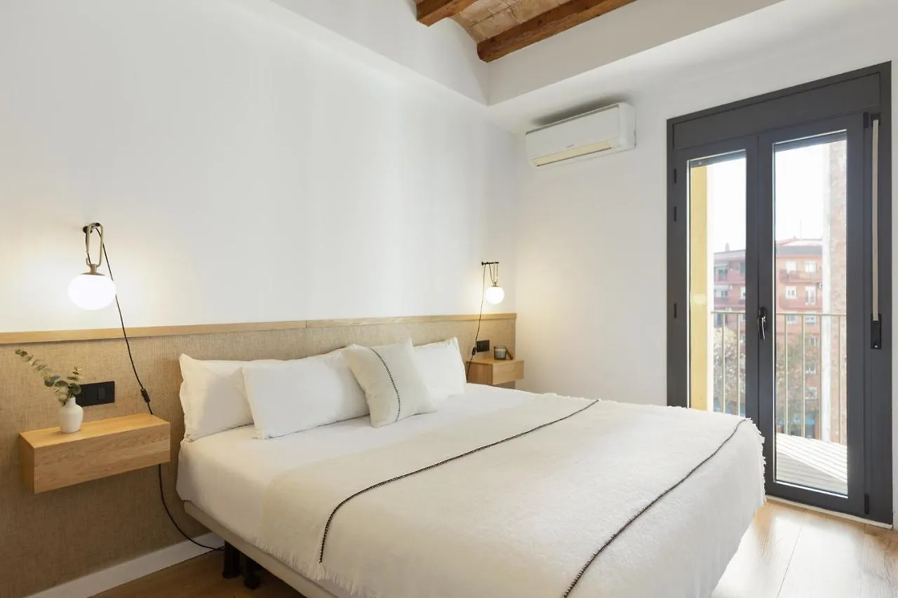 Ola Living Calabria Apartment Barcelona