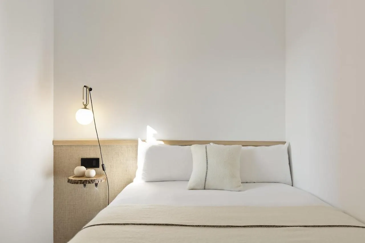 Ola Living Calabria Apartment Barcelona